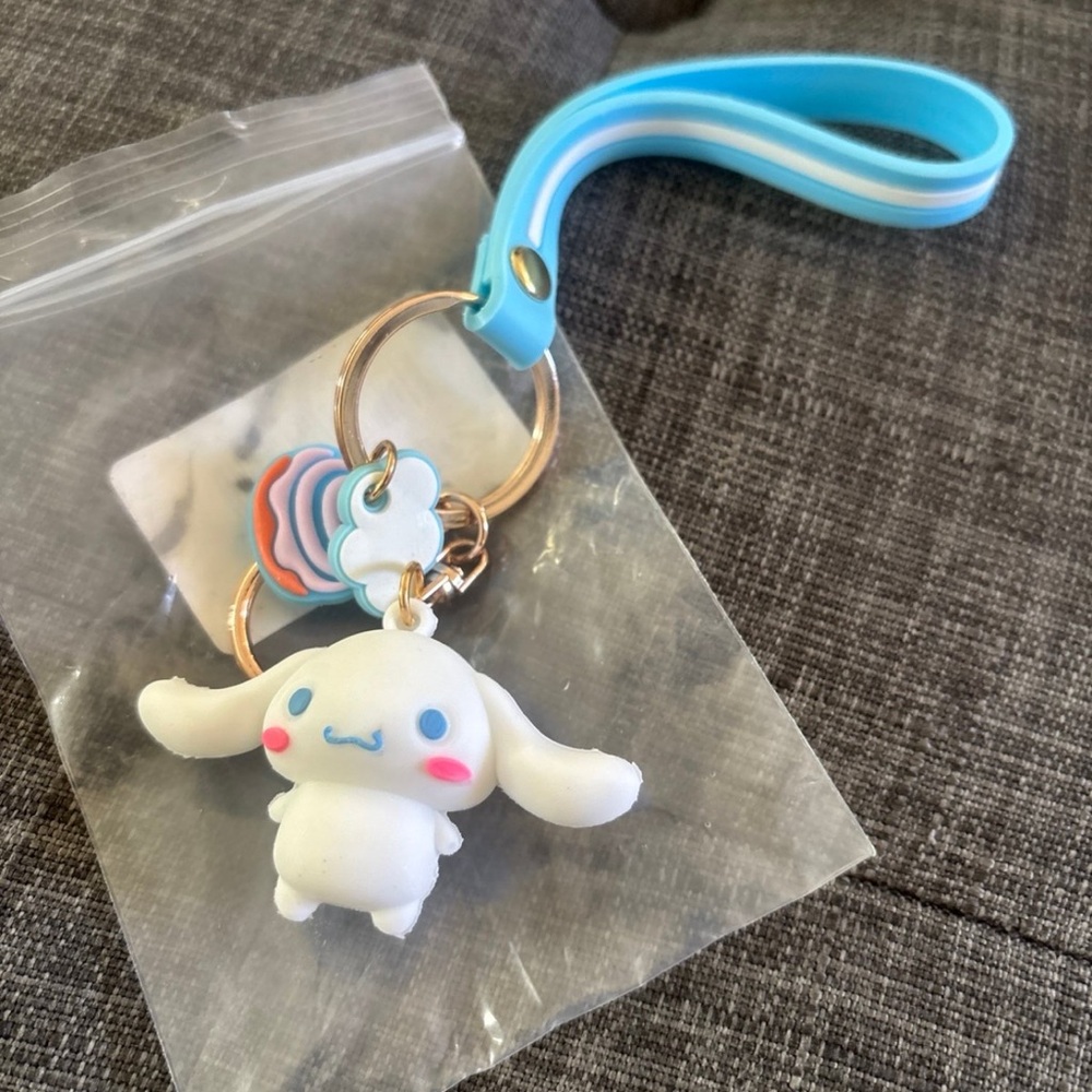Kawaii Anime Keychain: Cinnamoroll charm